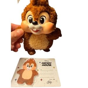 Mickey and family pop mart chip keychain new‎ in box ( box was opened )